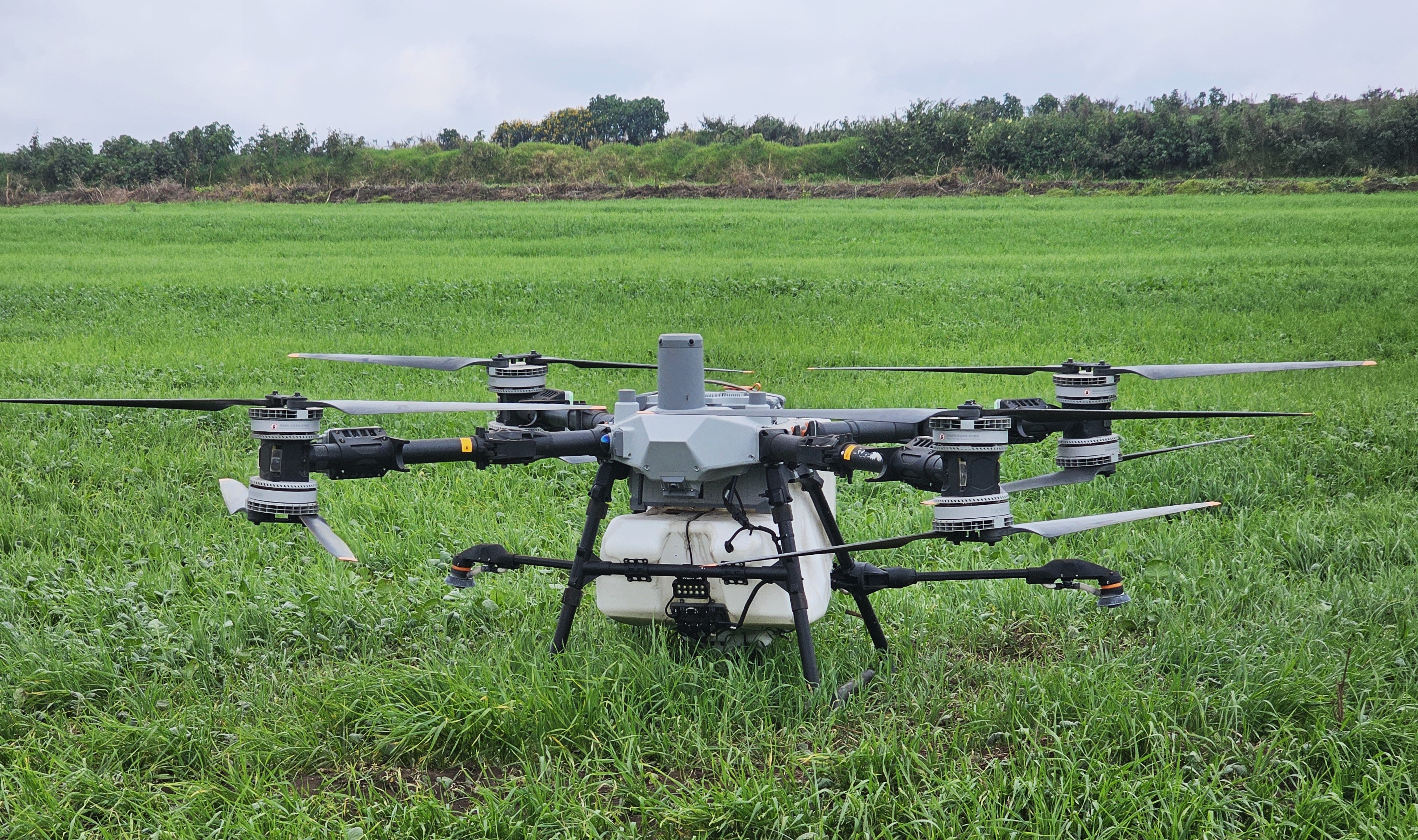Empowering farmers and agribusinesses through aerial intelligence.
